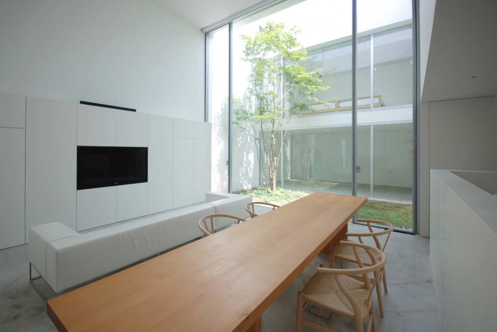 Cube Court House / Shinichi Ogawa & Associates