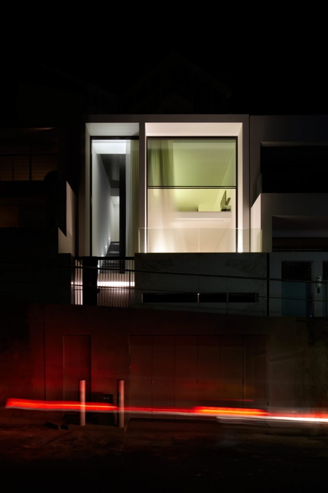 Bondi Beach House / Katon Redgen Mathieson