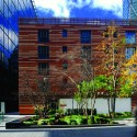 Bishop's Square / Matthew Lloyd Architects © Mikael Schilling
