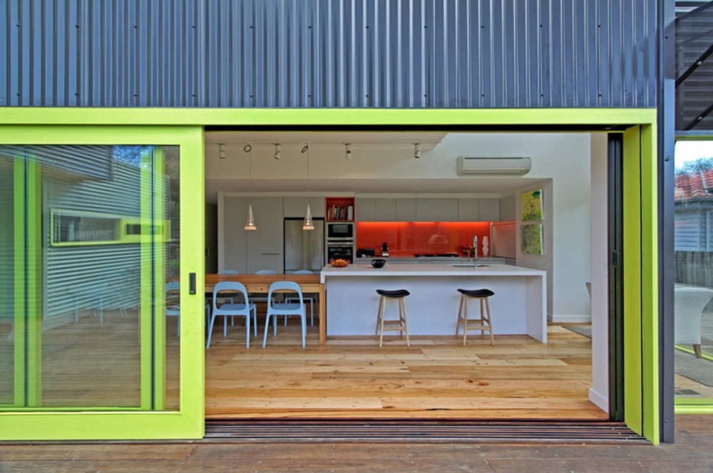 Refurbishment In Melbourne / Marc Dixon