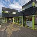 Refurbishment In Melbourne / Marc Dixon Refurbishment In Melbourne / Marc Dixon © Kevin Hui
