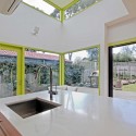 Refurbishment In Melbourne / Marc Dixon Refurbishment In Melbourne / Marc Dixon © Kevin Hui