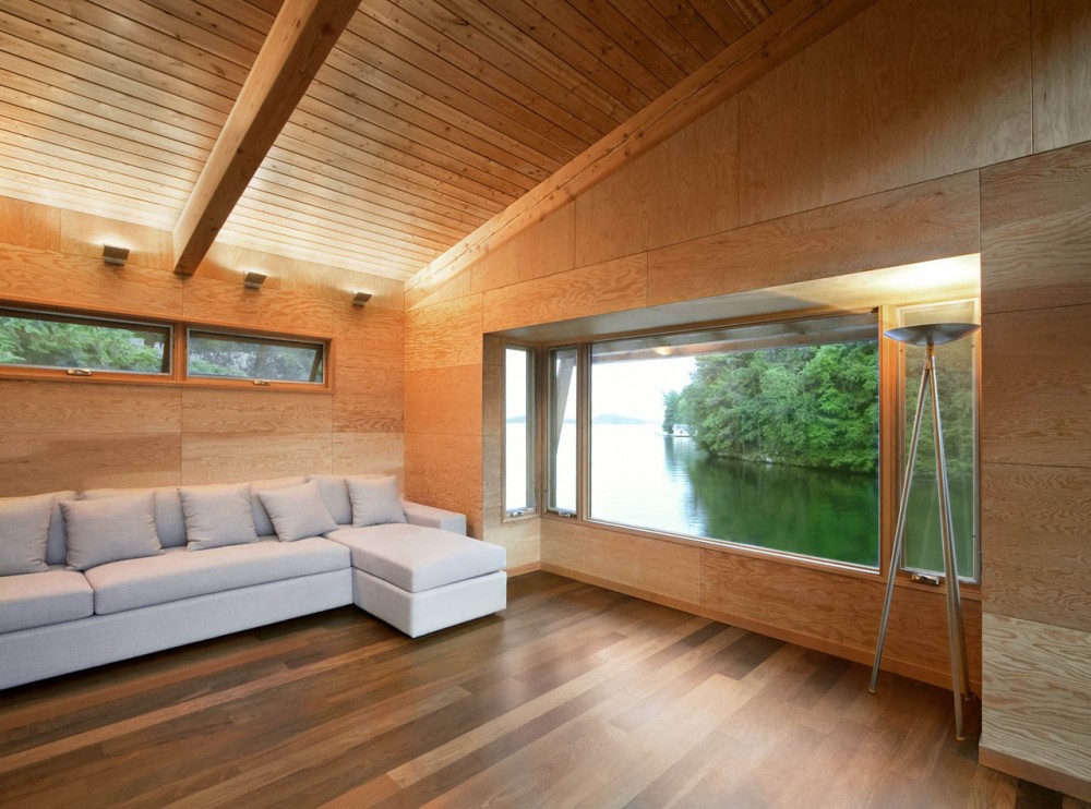 Muskoka Boathouse / Christopher Simmonds Architect
