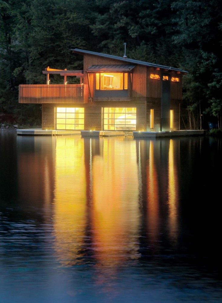 Muskoka Boathouse / Christopher Simmonds Architect