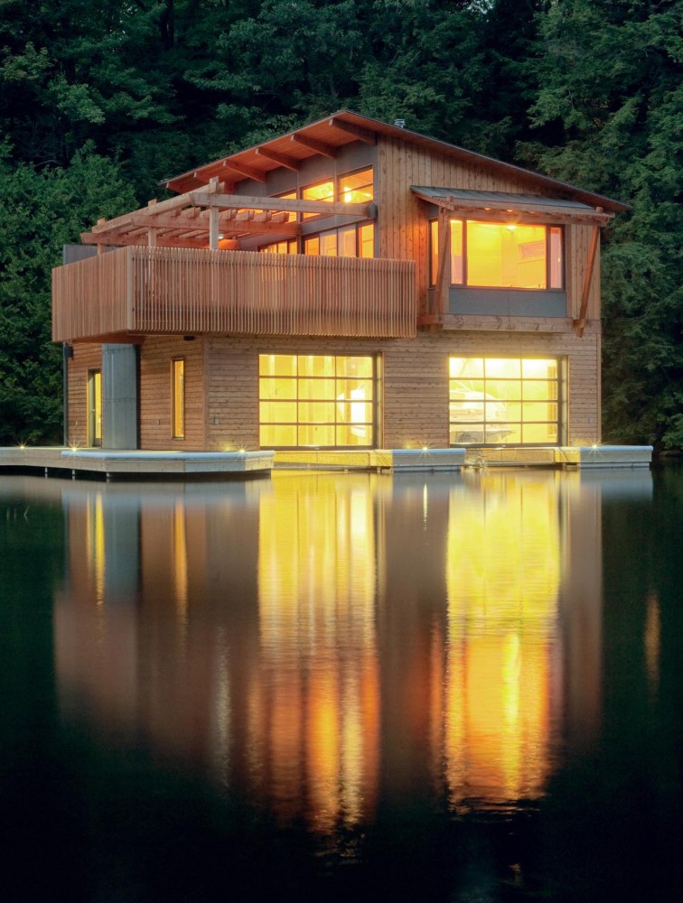 Muskoka Boathouse / Christopher Simmonds Architect