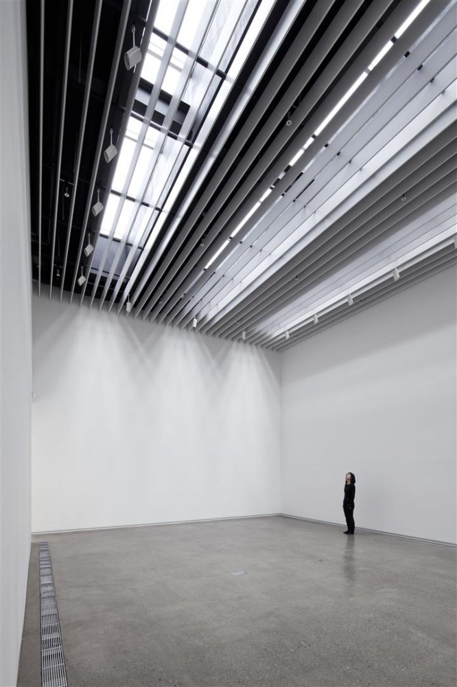 White Block Gallery / SsD