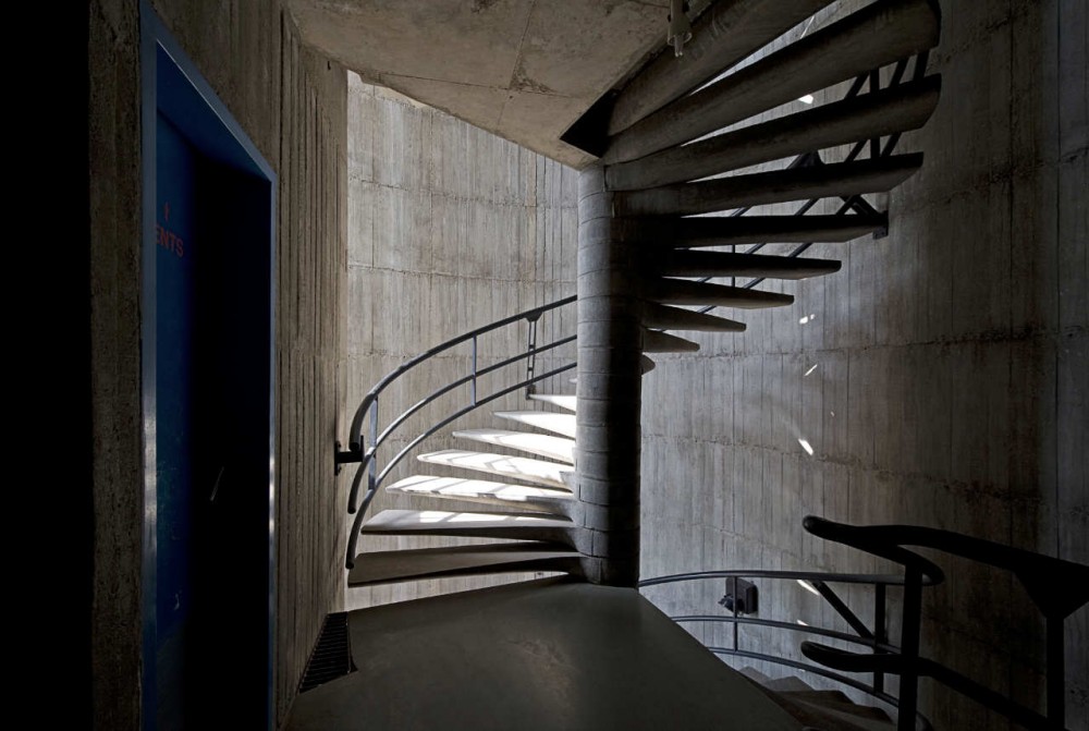 Flashback: Prathama Blood Centre / Matharoo Associates
