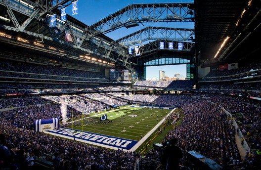 Lucas Oil Stadium / HKS (3)