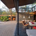 The Brick Kiln House / SPASM Design Architects The Brick Kiln House / SPASM Design Architects © Sebastian Zachariah