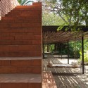 The Brick Kiln House / SPASM Design Architects The Brick Kiln House / SPASM Design Architects © Sebastian Zachariah