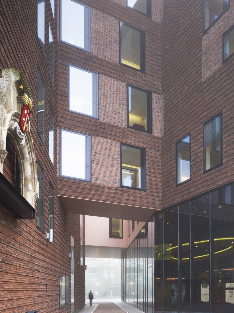 Raakspoort Haarlem / BOLLES+WILSON