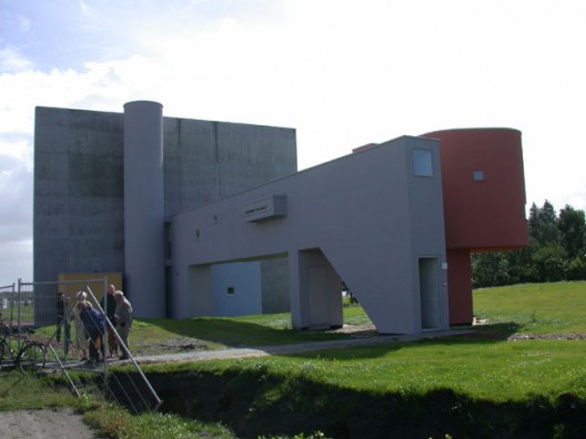 wall3