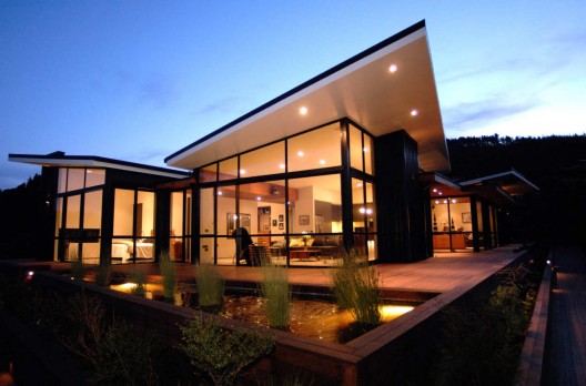 Blundell New Residence / Studio MWA