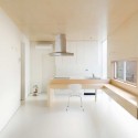 House in Nakameguro / Yoritaka Hayashi Architects House in Nakameguro / Yoritaka Hayashi Architects © Takumi Ota
