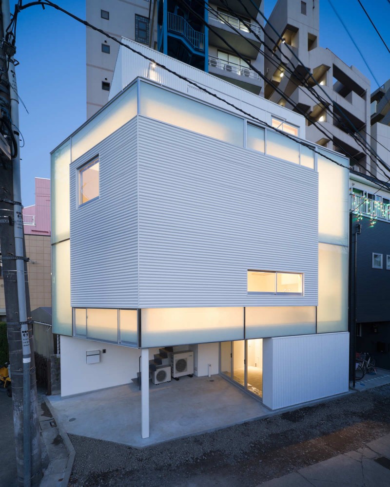 House in Nakameguro / Yoritaka Hayashi Architects