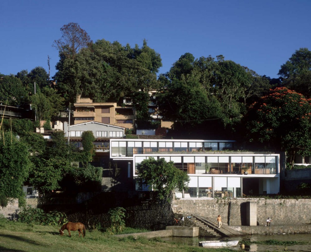 Casa Díaz / PRODUCTORA