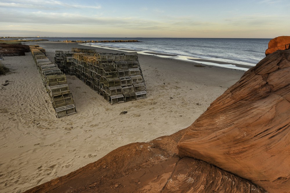 A Thousand Traps to Escape / Olivier Bourgeois and EAUL atelier 5D