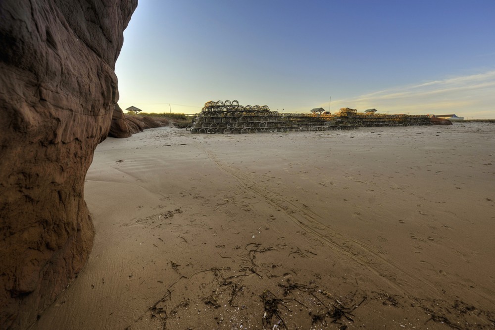 A Thousand Traps to Escape / Olivier Bourgeois and EAUL atelier 5D
