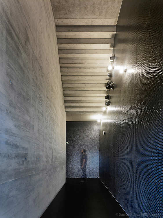 La Coruña Center For The Arts / aceboXalonso studio