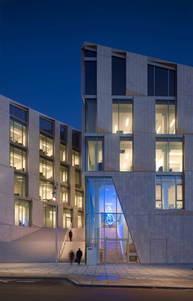 KPMG Headquarters / 3XN Architects