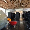 Multimedia Library And HQE Auditorium / deAlzua+, Atelier 9.81 Multimedia Library And HQE Auditorium / deAlzua+, Atelier 9.81 Courtesy of deAlzua+ & Atelier 9.81
