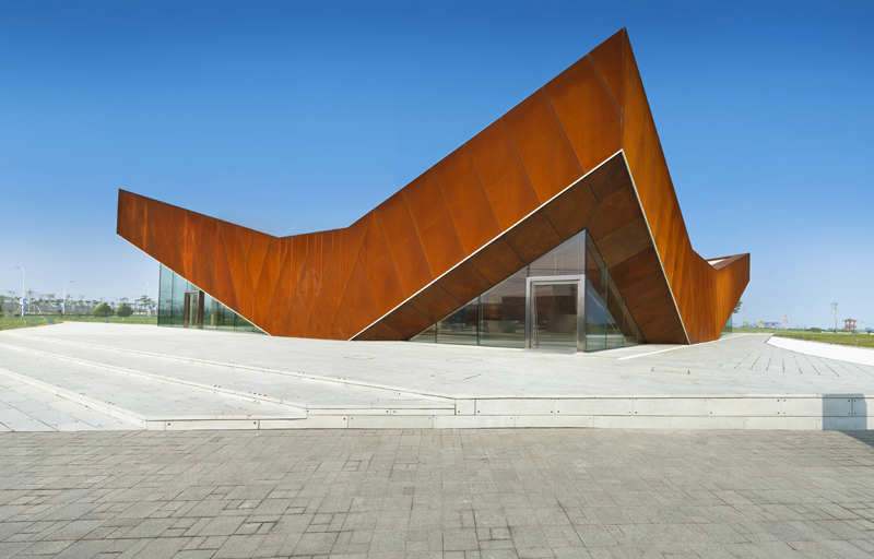 Vanke Triple V / Ministry Of Design © CI&A Photography
