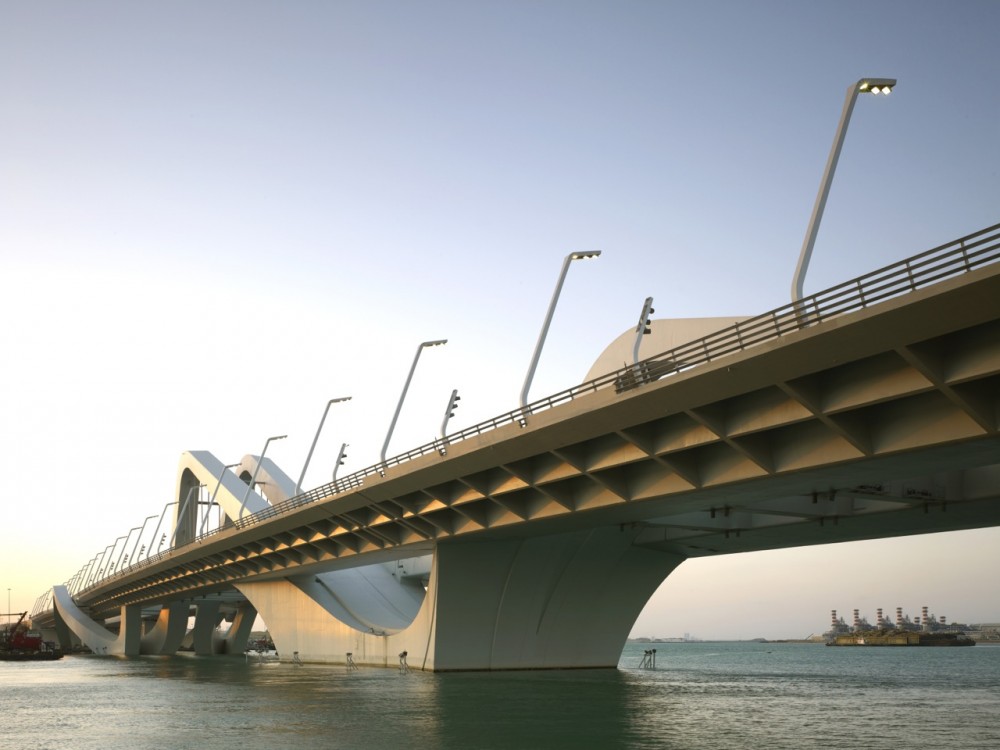 Sheikh Zayed Bridge / Zaha Hadid Architects