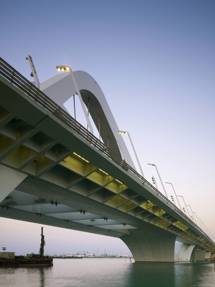 Sheikh Zayed Bridge / Zaha Hadid Architects
