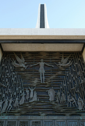 AD Classics: The Cathedral of St. Mary of the Assumption / Pietro Belluschi and Pier-Luigi Nervi