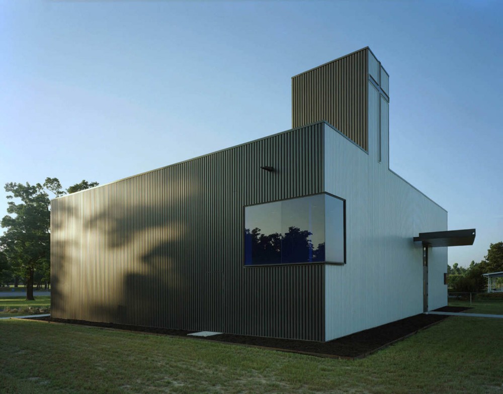 St Nicholas Church / Marlon Blackwell Architect