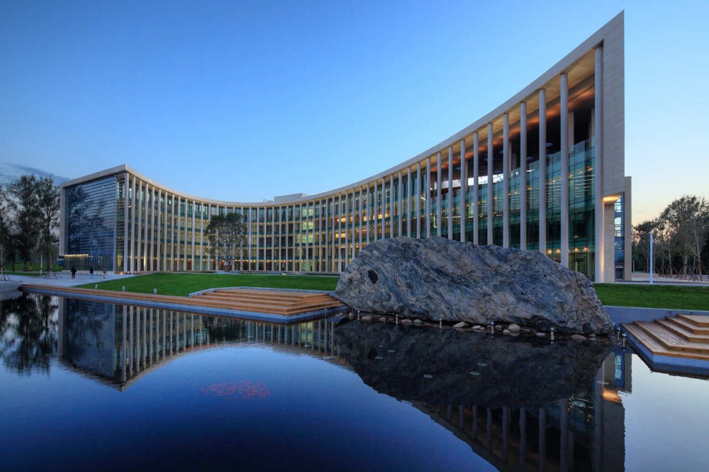 Haxi New District Office Building / ZNA
