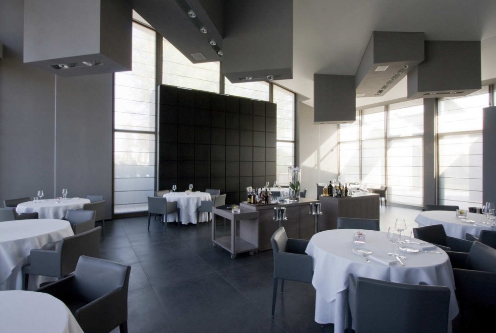 Inkiostro Restaurant / Studio Nove & A2C