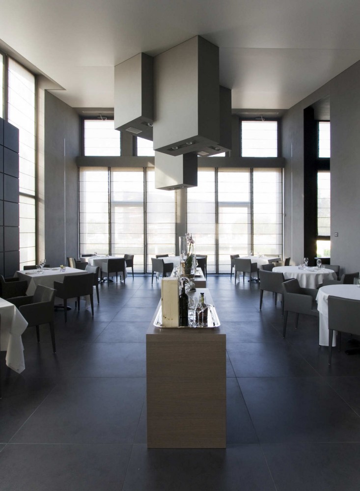 Inkiostro Restaurant / Studio Nove & A2C
