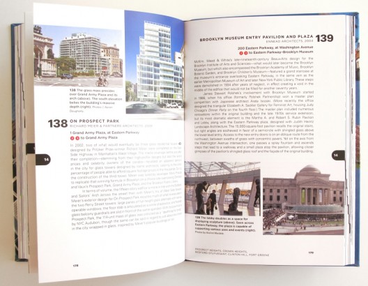 Guide to Contemporary New York City Architecture / John Hill (1)