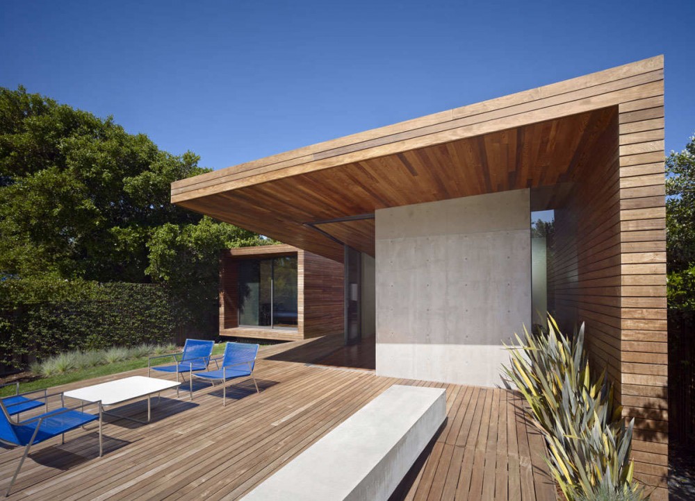 Bal House / Terry & Terry Architecture