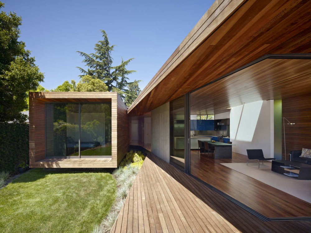 Bal House / Terry & Terry Architecture