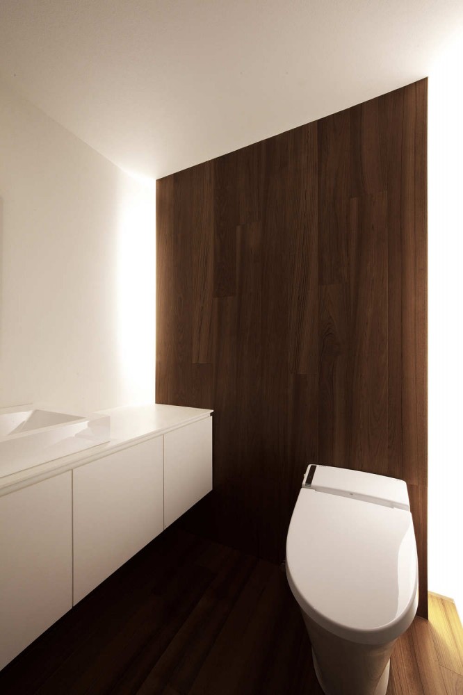 PTL / Satoru Hirota Architects