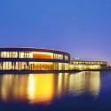 Ming-Tang Hot Spring Resort / CT Design © Tony