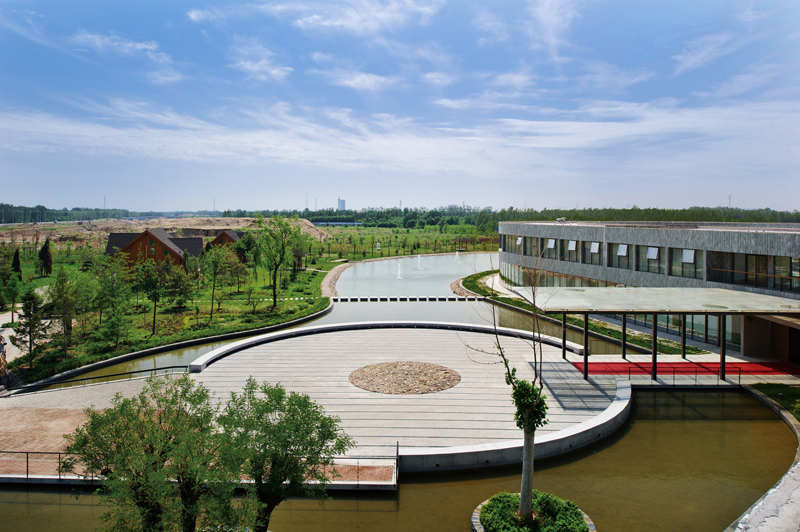 Ming-Tang Hot Spring Resort / CT Design