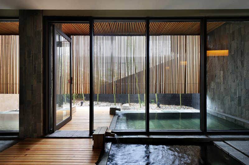 Ming-Tang Hot Spring Resort / CT Design