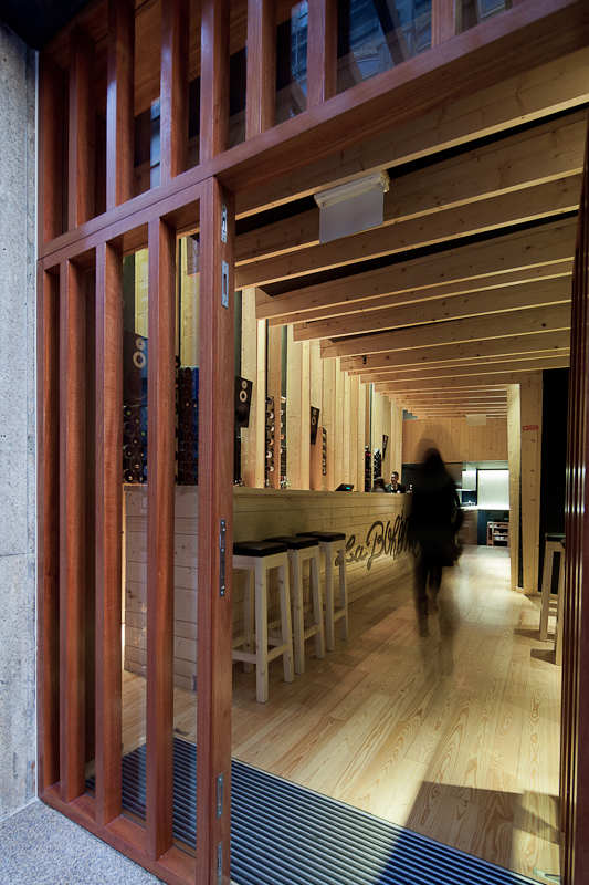 Bar La Boheme / AVA Architects