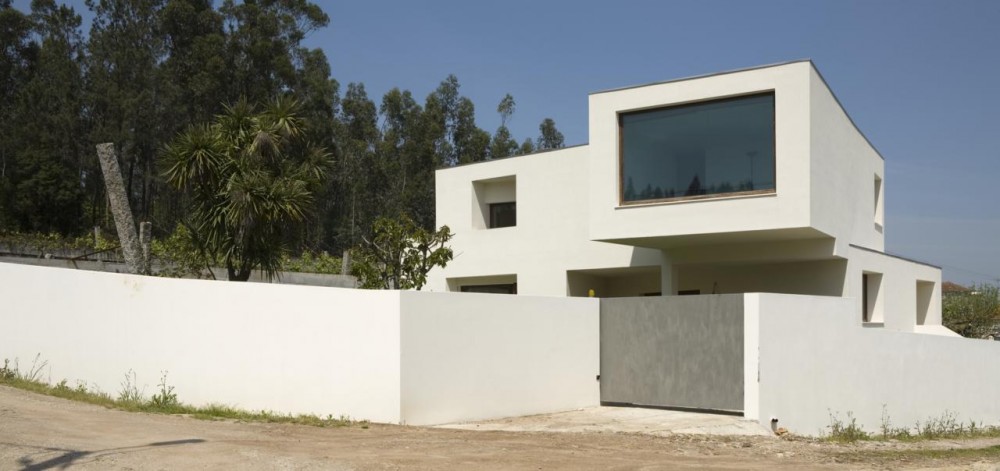 Casa Cristo / PEEL Living Projects