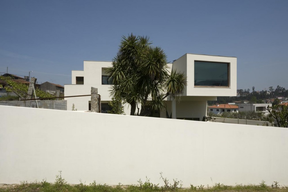 Casa Cristo / PEEL Living Projects