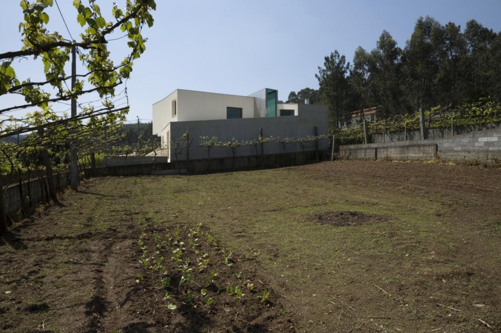 Casa Cristo / PEEL Living Projects