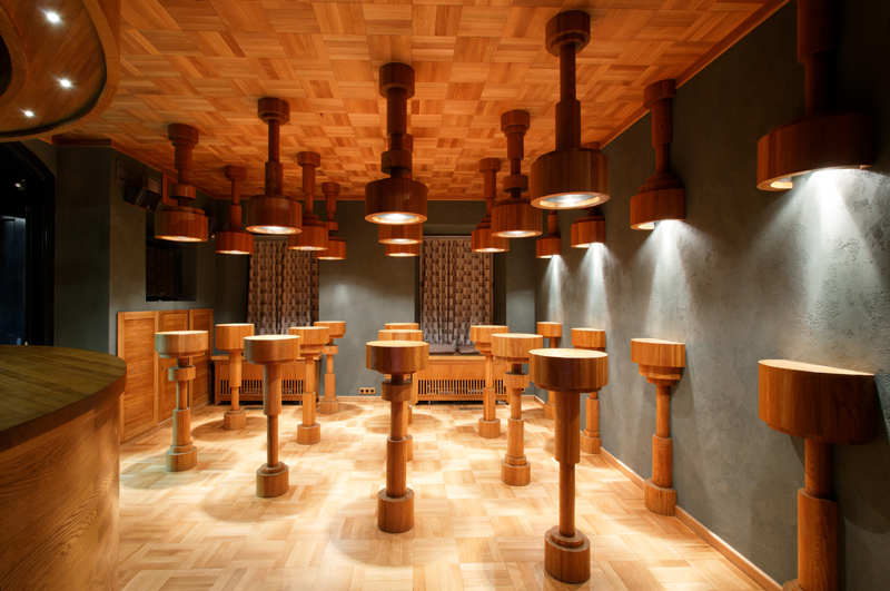 Bar-Studio Kluchi / Peter Kostelov, Alexey Rozenberg, Anton Grechko