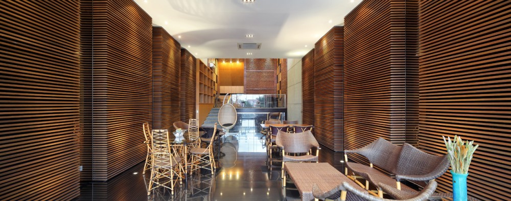 Yamakawa Rattan Showroom / Sidharta Architect