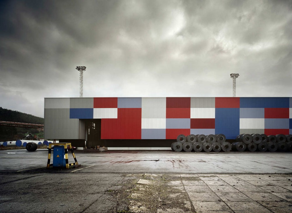 Docks In Aviles Port / [baragaño]