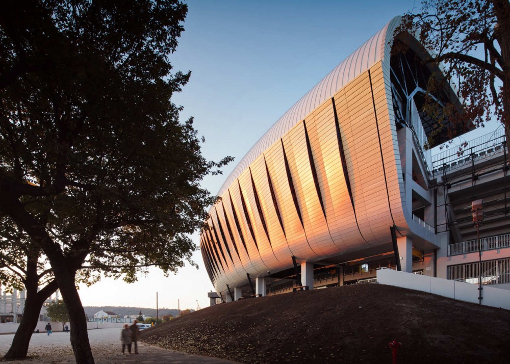 Cluj Arena / Dico si Tiganas