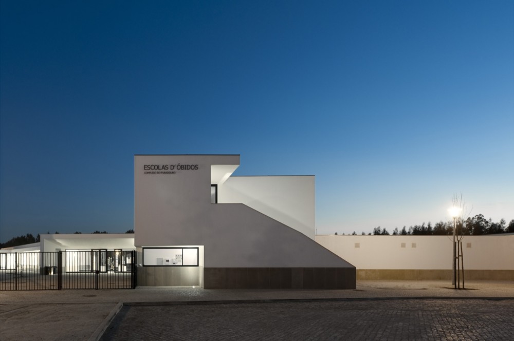 Furadouro Complex / Claudio Sat Unipessoal lda