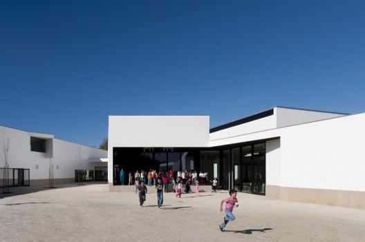 Furadouro Complex / Claudio Sat Unipessoal lda (4)